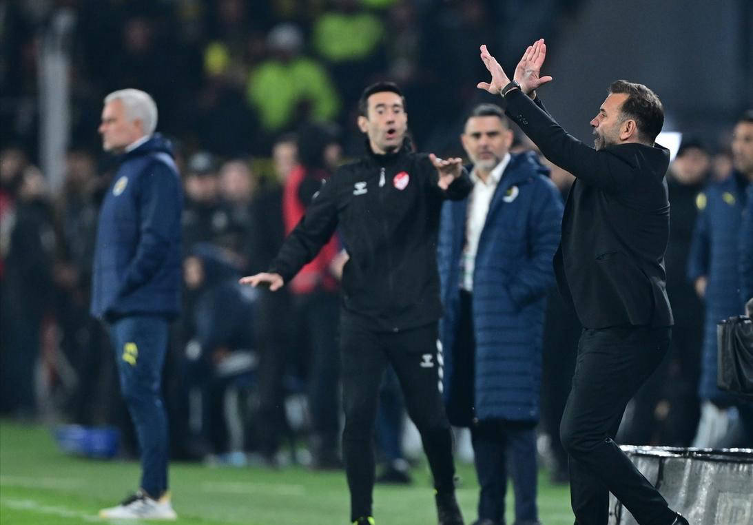 亚博体育-关于比赛规则变更首场状态出色，曼联观众沸腾！，JackeyLove重返赛场引发球迷热议的信息-亚博体育