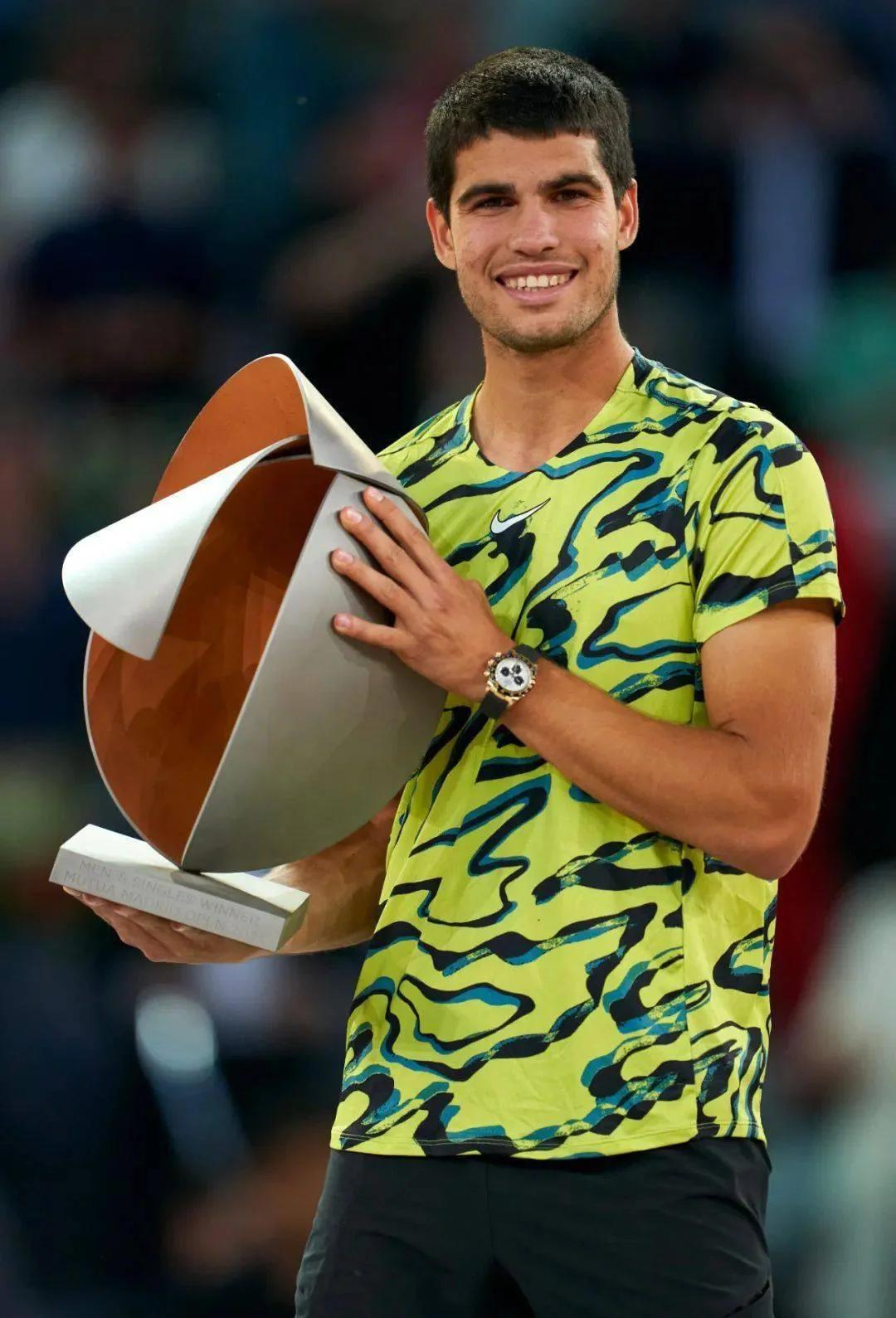 亚博官网-包含费德勒与60激战中国队分钟，最后时刻胜出胜负难料！，Ming焦点对战全场沸腾不已的词条-亚博官网