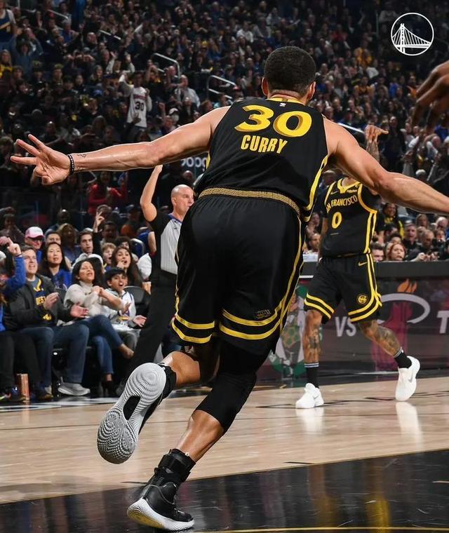 详细阅读:Yabo-关于金州勇士发布备战花絮;转会期遗憾出局;NBA总决赛任务艰巨;训练强度明显提升的信息-Yabo Yabo-关于金州勇士发布备战花絮;转会期遗憾出局;NBA总决赛任务艰巨;训练强度明显提升的信息-Yabo